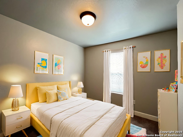 Image 6 of 39 For 6419 Melanzane Ave 3