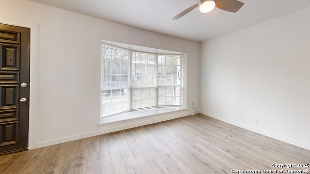 Image 18 of 44 For 7041 Glen Mist