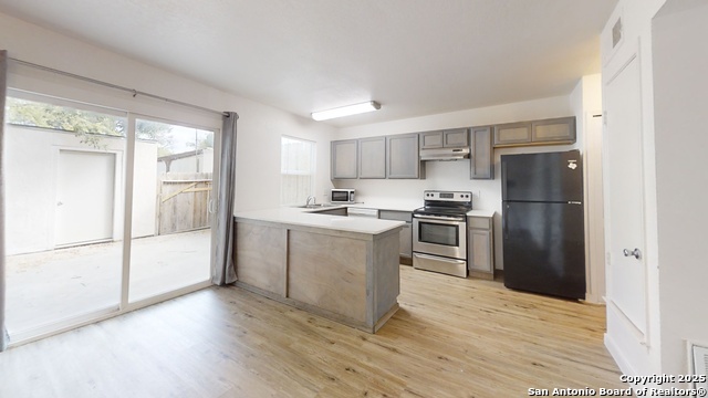 Image 4 of 44 For 7041 Glen Mist