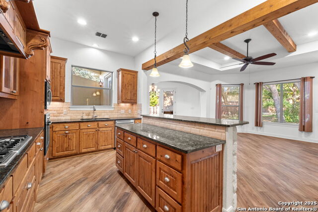 Image 14 of 27 For 209 Well Spgs