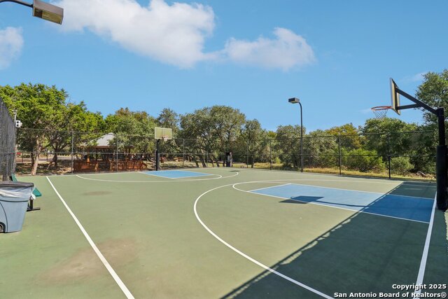 Image 43 of 50 For 25218 Shinnecock Trail