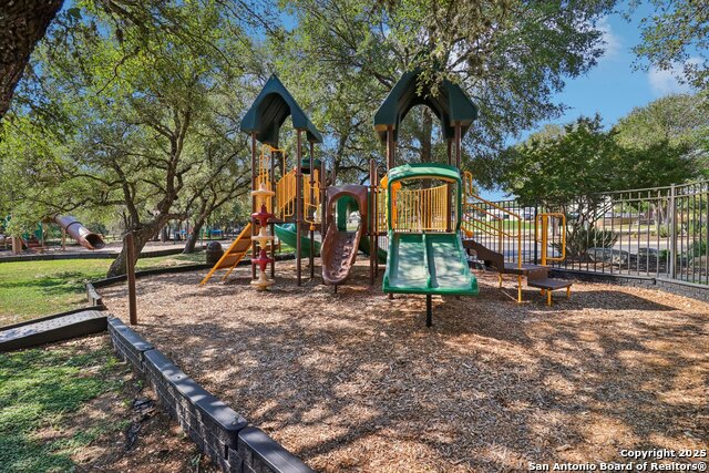 Image 44 of 50 For 25218 Shinnecock Trail