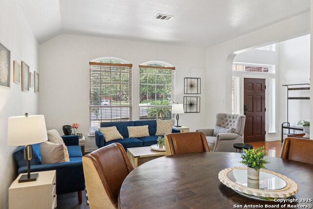 Image 6 of 50 For 25218 Shinnecock Trail