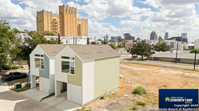 Image 9 of 35 For 310 W Evergreen St #111