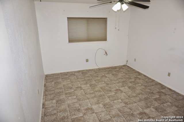 Image 24 of 37 For 2434 Field Wood