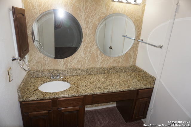 Image 29 of 37 For 2434 Field Wood