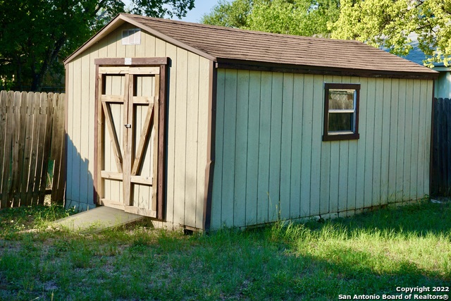 Image 36 of 37 For 2434 Field Wood