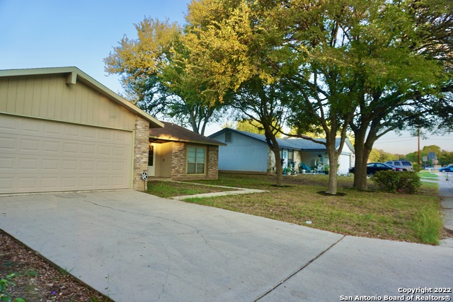 Image 6 of 37 For 2434 Field Wood