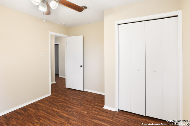 Image 16 of 21 For 10922 Wayward Dr