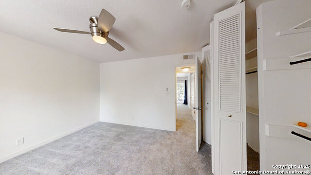 Image 27 of 44 For 7041 Glen Mist