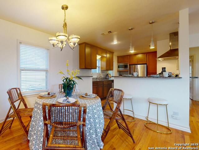 Listing photo id 9 for 357 Irvington