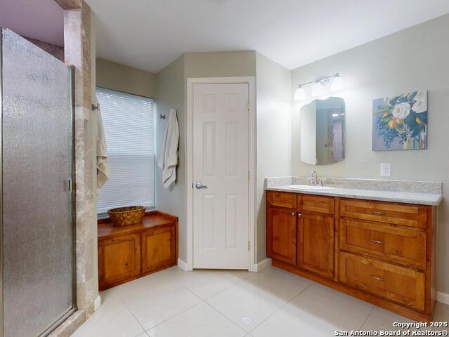 Listing photo id 17 for 357 Irvington