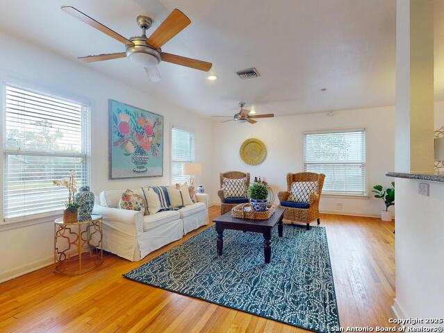 Listing photo id 0 for 357 Irvington