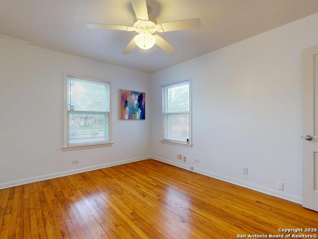 Listing photo id 25 for 357 Irvington