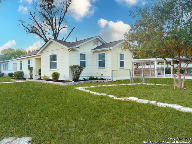 Listing photo id 31 for 357 Irvington