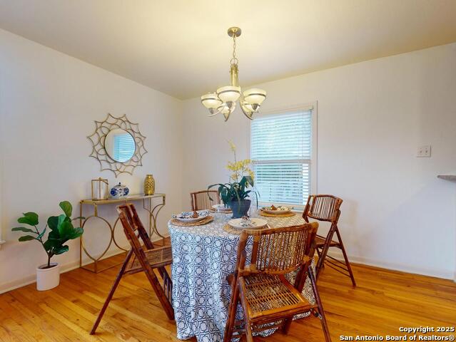 Listing photo id 3 for 357 Irvington