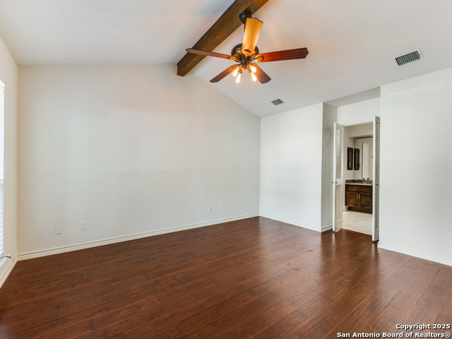 Listing photo id 17 for 13739 Oak Pebble