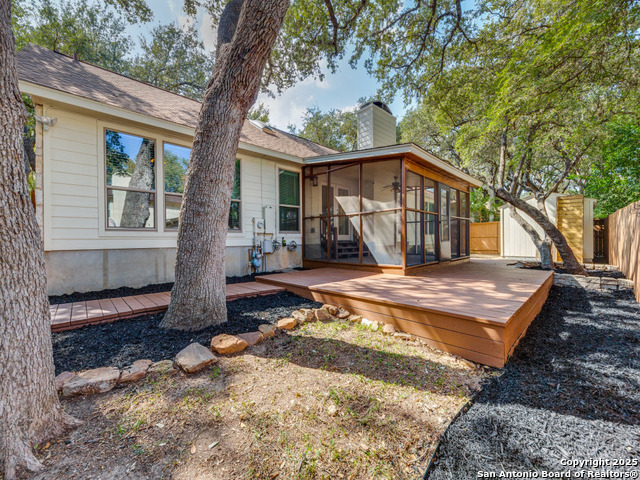 Listing photo id 23 for 13739 Oak Pebble