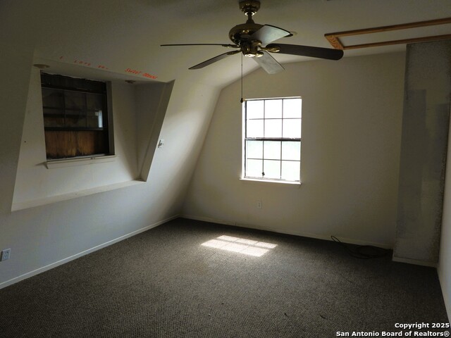 Image 24 of 43 For 213 Oak Cliff