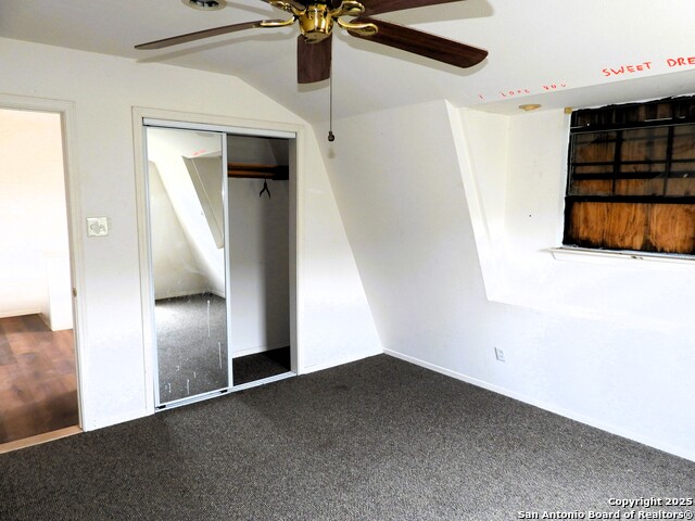 Image 25 of 43 For 213 Oak Cliff