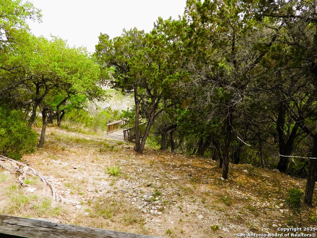 Image 41 of 43 For 213 Oak Cliff