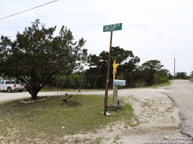 Image 43 of 43 For 213 Oak Cliff