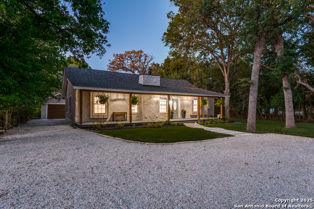 Listing photo id 4 for 502 Hickman St