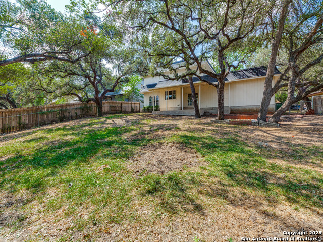 Listing photo id 23 for 14811 Willow Moss St