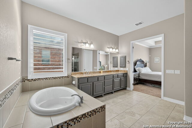 Image 24 of 58 For 28827 Balcones Crk