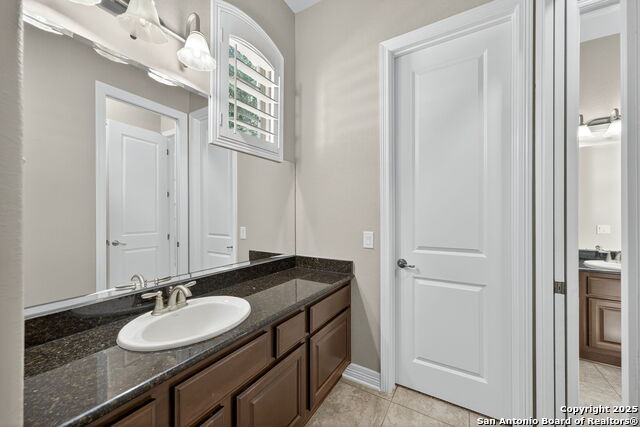 Image 30 of 58 For 28827 Balcones Crk