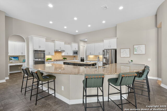 Image 35 of 58 For 28827 Balcones Crk