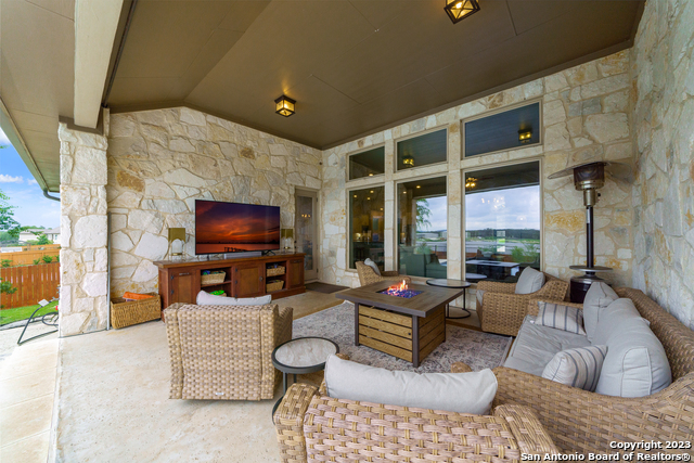 Image 39 of 58 For 28827 Balcones Crk