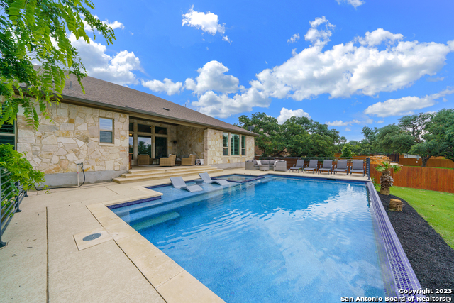 Image 41 of 58 For 28827 Balcones Crk