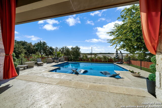 Image 43 of 58 For 28827 Balcones Crk