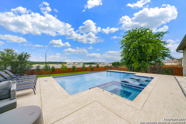 Image 45 of 58 For 28827 Balcones Crk