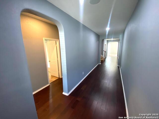 Image 18 of 39 For 21227 Cinch