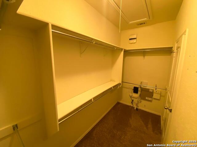 Image 23 of 39 For 21227 Cinch