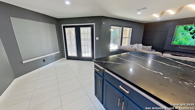 Listing photo id 10 for 9014 Mint Julep