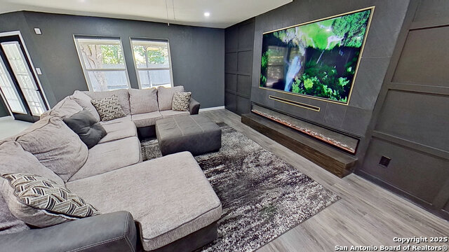 Listing photo id 1 for 9014 Mint Julep