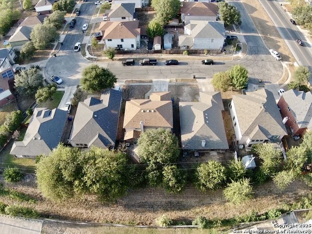 Listing photo id 38 for 9014 Mint Julep