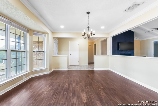 Image 10 of 34 For 4023 Bentway