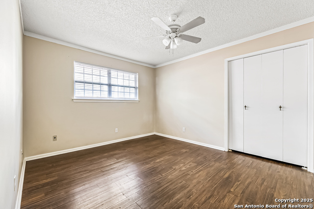 Image 26 of 34 For 4023 Bentway