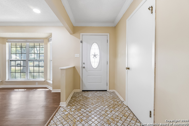 Image 7 of 34 For 4023 Bentway