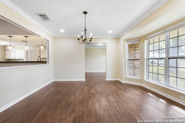 Image 9 of 34 For 4023 Bentway