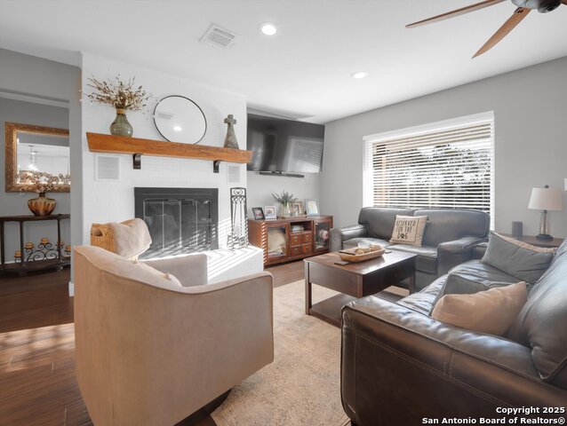 Image 12 of 21 For 769 Lime Rock