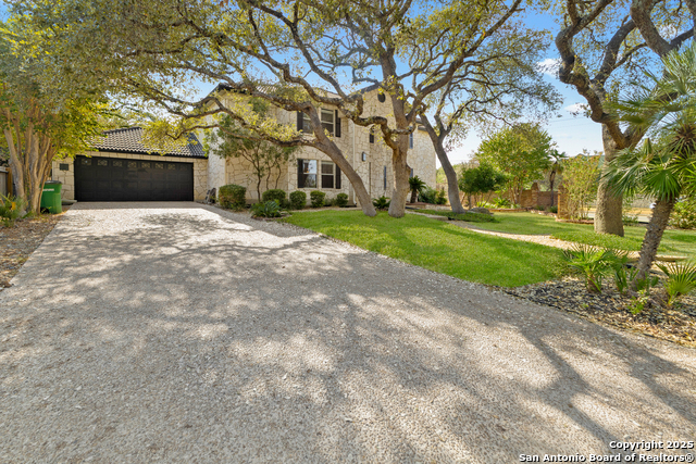 Image 2 of 32 For 3914 Creek Rock