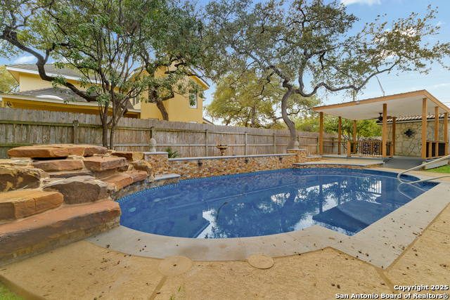 Image 31 of 32 For 3914 Creek Rock