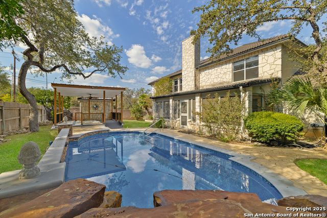 Image 32 of 32 For 3914 Creek Rock