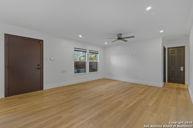 Image 5 of 32 For 3914 Creek Rock