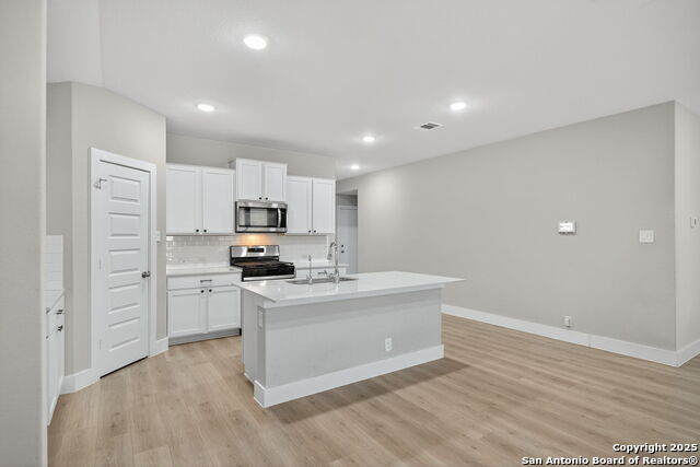 Image 12 of 28 For 21243 Cobbles